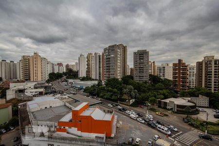 Apartamento à venda com 250m², 3 quartos e 2 vagasSuítes 1 _Vista