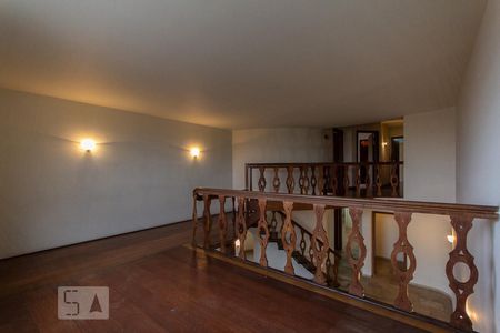 Apartamento à venda com 250m², 3 quartos e 2 vagasMezanino