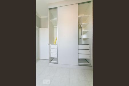 Quarto 2 de apartamento à venda com 2 quartos, 48m² em Chácara das Nações, Campinas