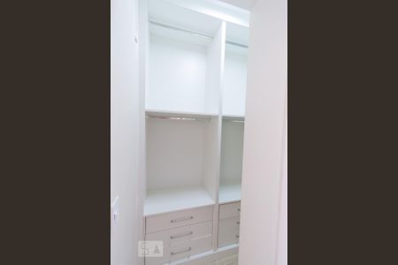 Apartamento para alugar com 86m², 2 quartos e 1 vagaCloset Suíte