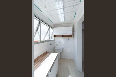 Apartamento para alugar com 86m², 2 quartos e 1 vagaÁrea de Serviço