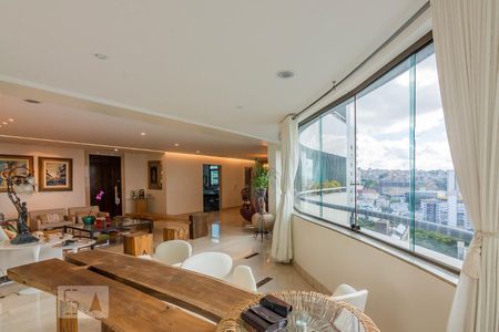 Apartamento para alugar com 209m², 3 quartos e 4 vagasSala 1