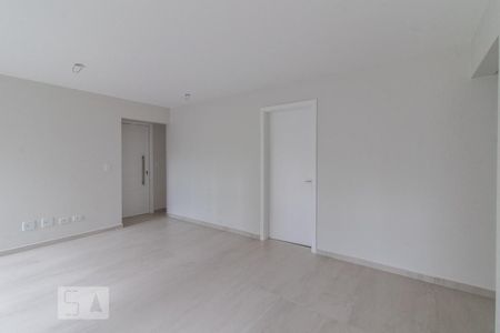 Sala de apartamento para alugar com 2 quartos, 70m² em Água Verde, Curitiba