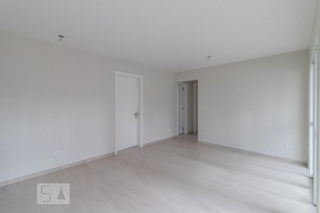Sala de apartamento para alugar com 2 quartos, 70m² em Água Verde, Curitiba