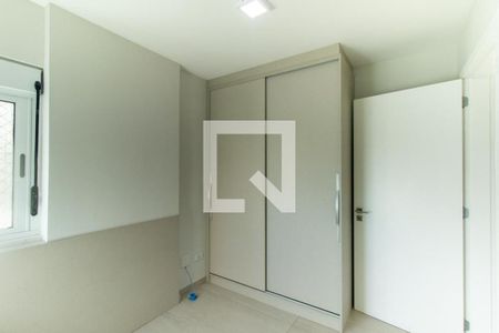 Quarto 1 de apartamento para alugar com 2 quartos, 70m² em Água Verde, Curitiba