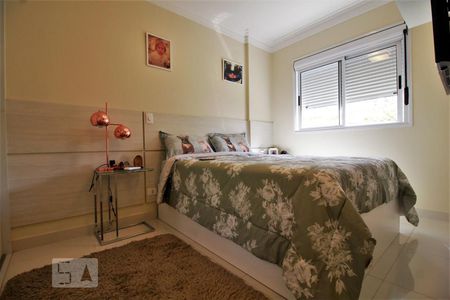 Apartamento à venda com 80m², 3 quartos e 2 vagasSuíte