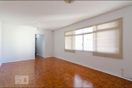 Sala de apartamento para alugar com 3 quartos, 140m² em Centro, Campinas