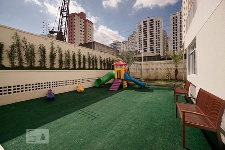 Apartamento à venda com 98m², 3 quartos e 4 vagas Apartamento à venda com 98m², 3 quartos e 4 vagasPlayground