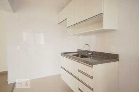 Apartamento à venda com 98m², 3 quartos e 4 vagas Apartamento à venda com 98m², 3 quartos e 4 vagasCozinha