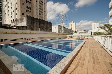 Apartamento à venda com 98m², 3 quartos e 4 vagas Apartamento à venda com 98m², 3 quartos e 4 vagasPiscina