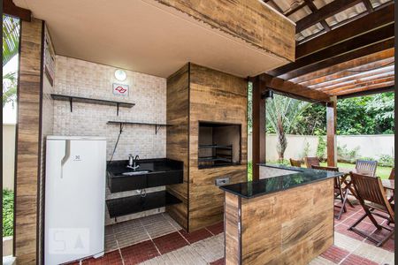 Apartamento à venda com 70m², 2 quartos e 1 vagaChurrasqueira