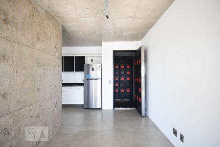Hall de entrada de apartamento para alugar com 1 quarto, 75m² em Jardim Fonte do Morumbi, São Paulo