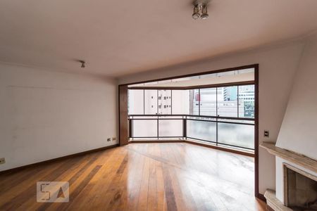 Apartamento à venda com 154m², 4 quartos e 3 vagasSala