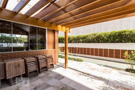 Apartamento à venda com 154m², 4 quartos e 3 vagasChurrasqueira