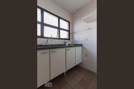 Apartamento à venda com 154m², 4 quartos e 3 vagasCozinha