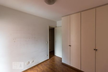 Apartamento à venda com 154m², 4 quartos e 3 vagasQuarto 3