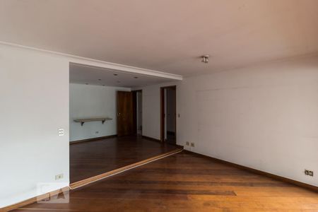 Apartamento para alugar com 154m², 4 quartos e 3 vagasSala