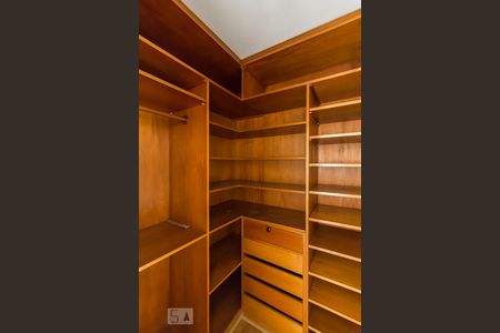 Apartamento à venda com 154m², 4 quartos e 3 vagasCloset suíte