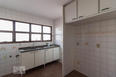 Apartamento à venda com 154m², 4 quartos e 3 vagasCozinha