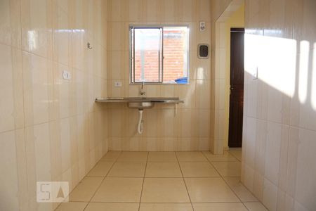 Cozinha de casa para alugar com 1 quarto, 25m² em Vila Yolanda, Osasco