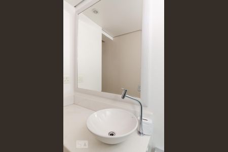 Apartamento para alugar com 180m², 3 quartos e 1 vaga Apartamento para alugar com 180m², 3 quartos e 1 vagaBanheiro - andar superior