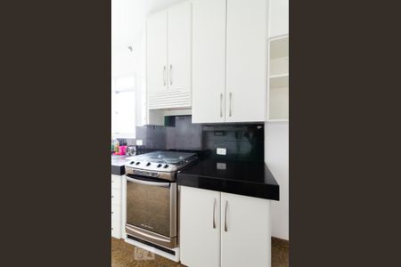 Apartamento para alugar com 180m², 3 quartos e 1 vaga Apartamento para alugar com 180m², 3 quartos e 1 vagaCozinha