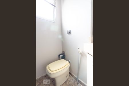 Apartamento para alugar com 180m², 3 quartos e 1 vaga Apartamento para alugar com 180m², 3 quartos e 1 vagaSuíte