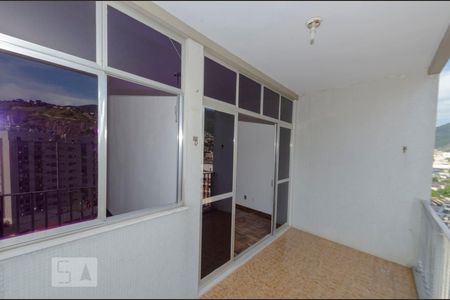Apartamento à venda com 74m², 1 quarto e 1 vagaVaranda da Sala