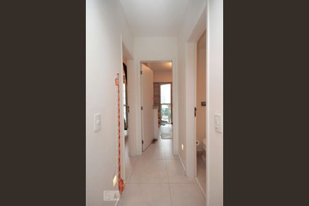 Apartamento à venda com 60m², 2 quartos e 1 vagaCorredor