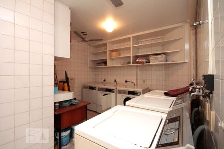 Apartamento à venda com 60m², 2 quartos e 1 vagaLavanderia