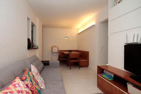 Apartamento à venda com 60m², 2 quartos e 1 vagaSala