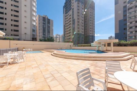 Apartamento para alugar com 105m², 3 quartos e 2 vagas Apartamento para alugar com 105m², 3 quartos e 2 vagasÁrea comum - Piscina