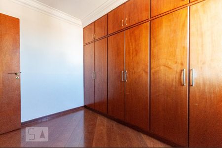 Apartamento para alugar com 105m², 3 quartos e 2 vagas Apartamento para alugar com 105m², 3 quartos e 2 vagasQuarto 2