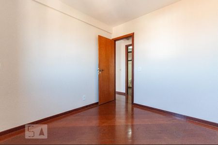Apartamento para alugar com 105m², 3 quartos e 2 vagas Apartamento para alugar com 105m², 3 quartos e 2 vagasQuarto 1