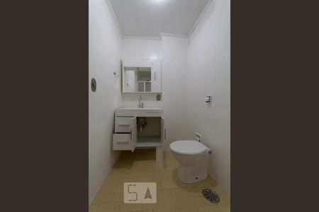 Banheiro de apartamento para alugar com 2 quartos, 90m² em Real Parque, São Paulo