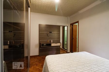 Casa à venda com 188m², 2 quartos e 1 vaga Casa à venda com 188m², 2 quartos e 1 vagaSuíte 2