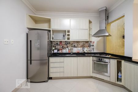 Casa à venda com 188m², 2 quartos e 1 vaga Casa à venda com 188m², 2 quartos e 1 vagaCozinha