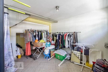 Casa à venda com 188m², 2 quartos e 1 vaga Casa à venda com 188m², 2 quartos e 1 vagaGaragem