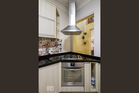 Casa à venda com 188m², 2 quartos e 1 vaga Casa à venda com 188m², 2 quartos e 1 vagaCozinha