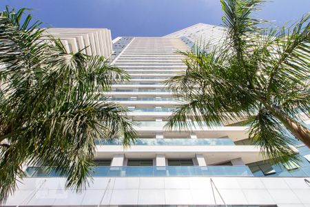 Studio para alugar com 33m², 1 quarto e 1 vaga Studio para alugar com 33m², 1 quarto e 1 vagaFachada