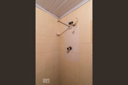 Casa à venda com 160m², 4 quartos e 2 vagasBanheiro - casa dos fundos