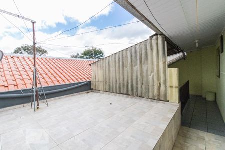 Casa à venda com 160m², 4 quartos e 2 vagasLage - casa dos fundos