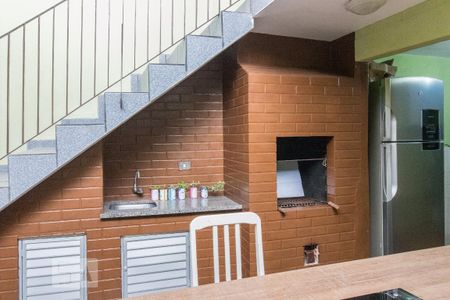 Casa à venda com 160m², 4 quartos e 2 vagasChurrasqueira