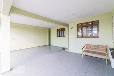Casa à venda com 160m², 4 quartos e 2 vagasGaragem