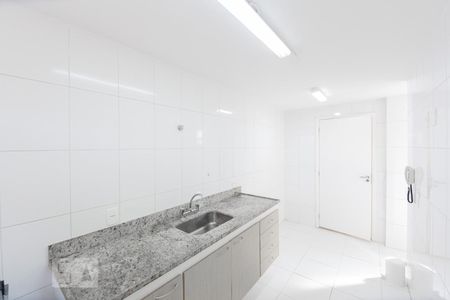 Apartamento para alugar com 194m², 3 quartos e 2 vagasCozinha