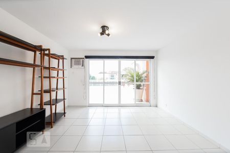 Sala de apartamento para alugar com 3 quartos, 194m² em Recreio dos Bandeirantes, Rio de Janeiro