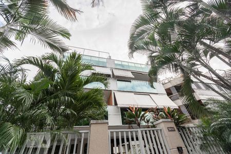 Apartamento para alugar com 194m², 3 quartos e 2 vagasFachada