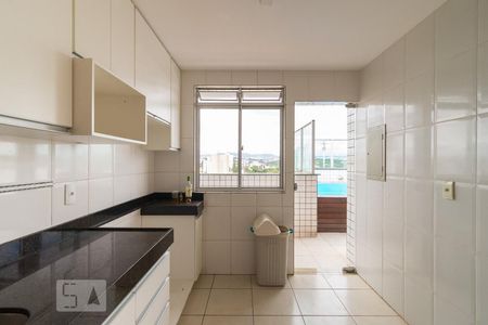 Apartamento à venda com 200m², 4 quartos e 3 vagasCozinha