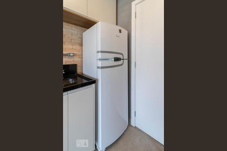 Studio à venda com 33m², 1 quarto e 1 vaga Studio à venda com 33m², 1 quarto e 1 vagaGeladeira