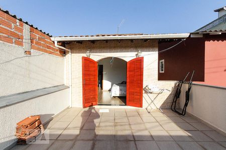 Casa à venda com 142m², 3 quartos e 2 vagasTerraço